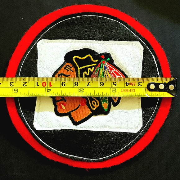 NEW (1) Chicago Black Hawks NHL Hockey Patch/Emblem/Appliqué! 5" x 5". Leather - Picture 4 of 5